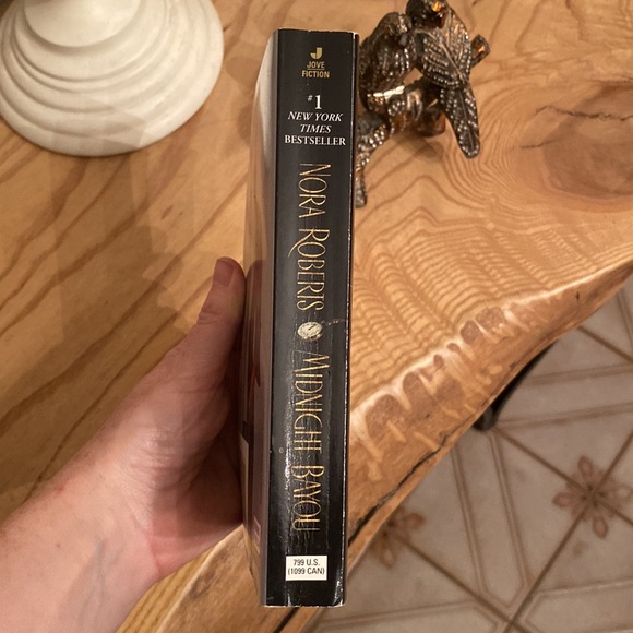 Book: Midnight Bayou by Nora Roberts - Picture 5 of 6